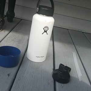 32 oz white hydroflask